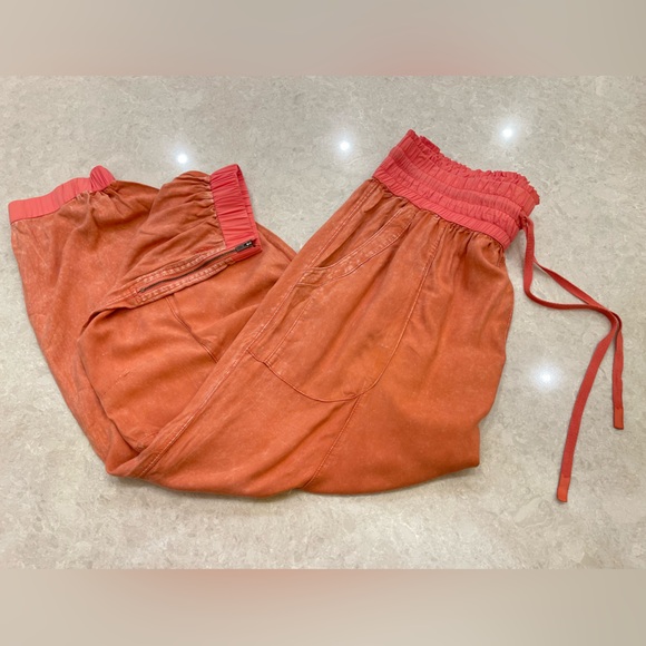 FREE PEOPLE FP MOVEMENT Halfzies Pants In Matte Rose Size M - Picture 4 of 16